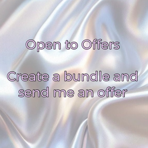 Reitmans Black Polka Dot V-Neck Top – Size M | Flirty Fit | Soft Stretch | - Picture 7 of 7